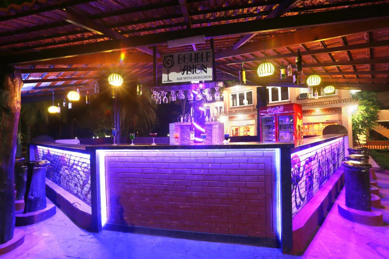 The Byke Old Anchor & 3*